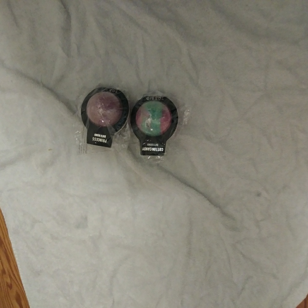 Bath bomds they sold